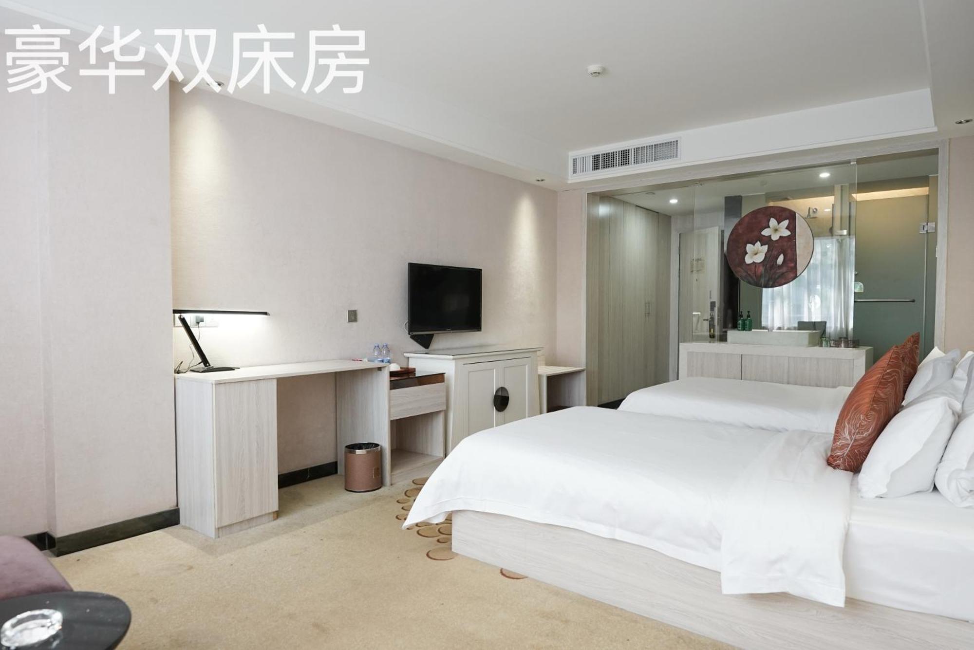 Paco Hotel Tianhe Coach Terminal Metro Satation Guangzhou-Free Shuttle Bus For Canton Fair Exterior foto